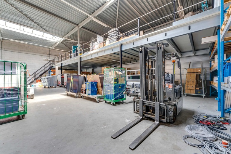 BedrijfsruimteaanModemweg 21<br/> inAmersfoort