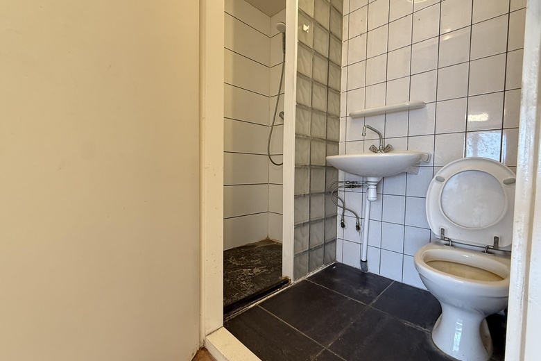 BedrijfsruimteaanRosbayerweg 131<br/> inWormerveer