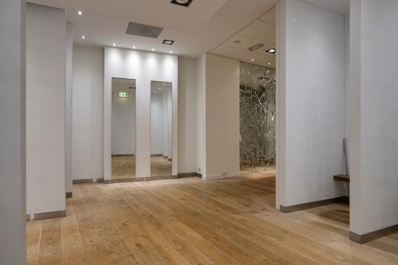 WinkelruimteaanDonkerstraat 18<br/> inHarderwijk WinkelruimteaanDonkerstraat 18<br/> inHarderwijk