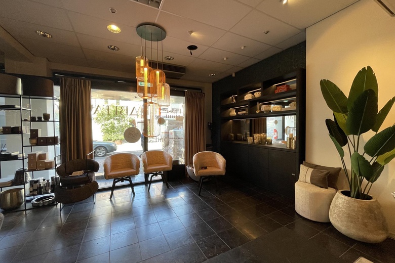 WinkelruimteaanGrotestraat 65<br/> inTegelen WinkelruimteaanGrotestraat 65<br/> inTegelen