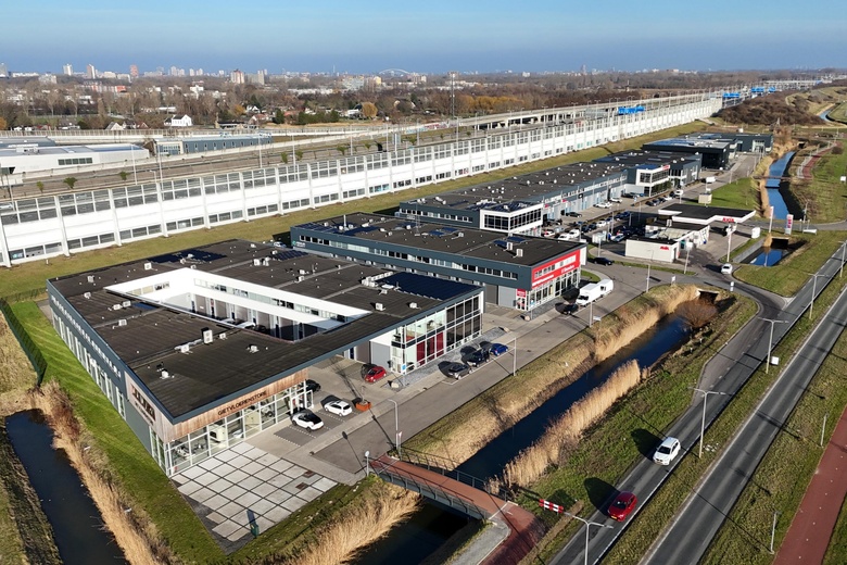 BedrijfsruimteaanKoperhoek 30<br/> inRhoon