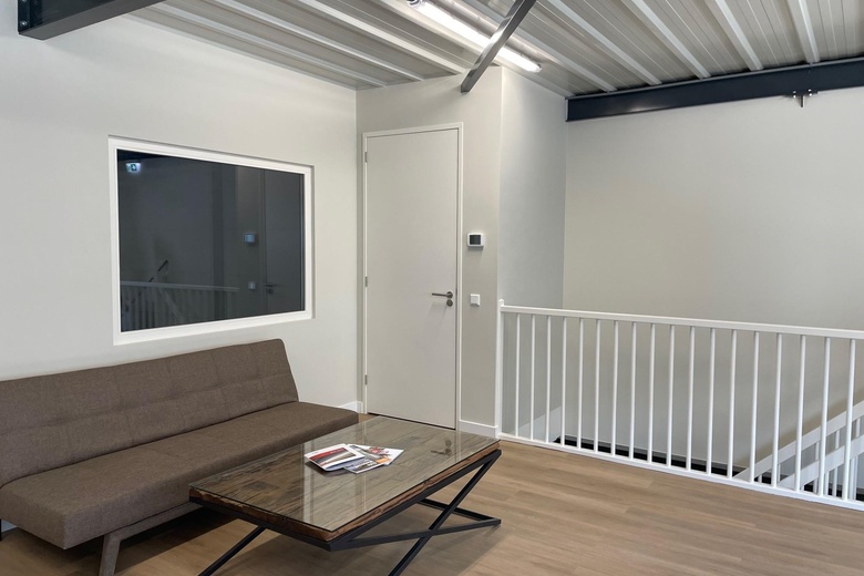 BedrijfsruimteaanKoningsbeltweg 74 A<br/> inAlmere