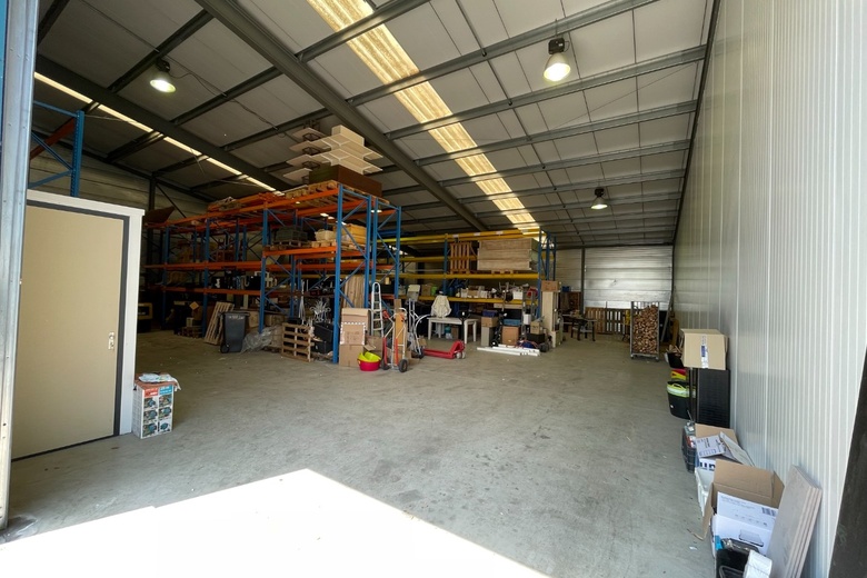 BedrijfsruimteaanSmoutweg 4 5<br/> inSluis