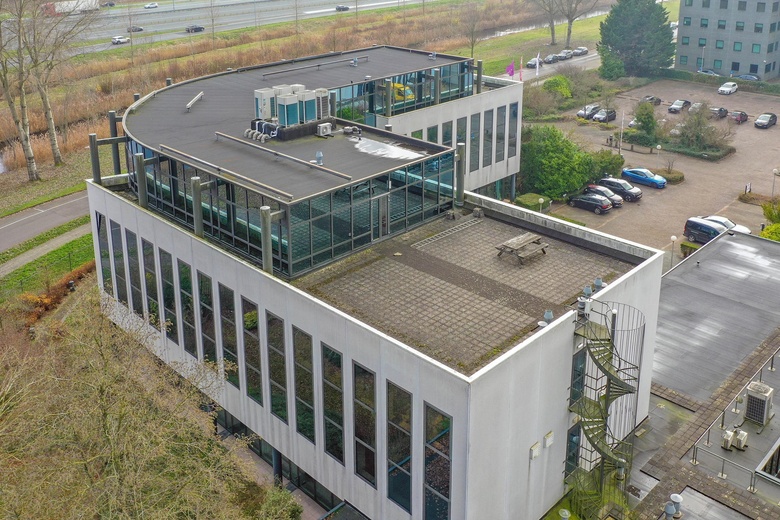 BedrijfsruimteaanVersterkerstraat 4<br/> inAlmere