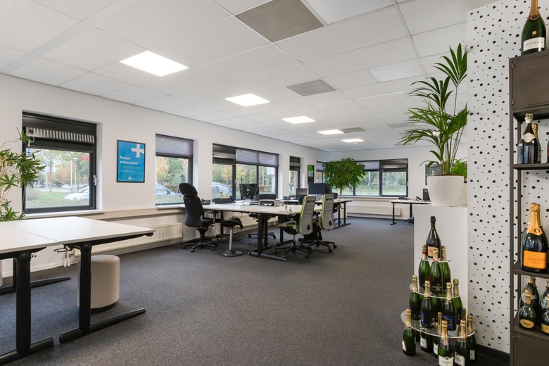 KantoorruimteaanLemelerberg 25 - 27<br/> inAlphen aan den Rijn