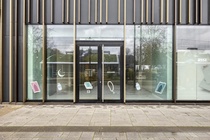 Bekijk foto 4 van Weigelia 13