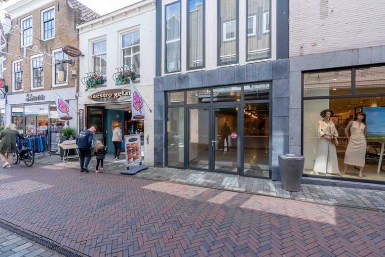 Bekijk foto 1 van Klokstraat 17