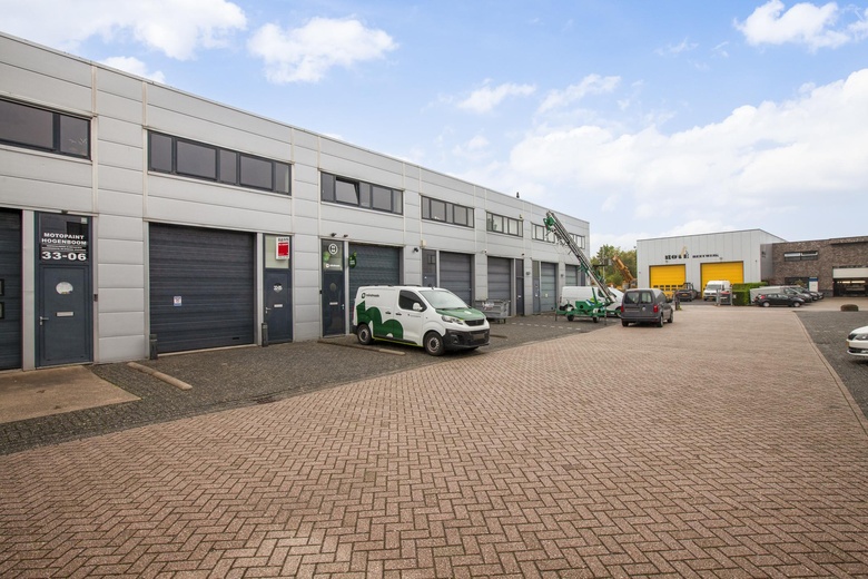 BedrijfsruimteaanLeeghwaterstraat 33 05<br/> inReeuwijk BedrijfsruimteaanLeeghwaterstraat 33 05<br/> inReeuwijk