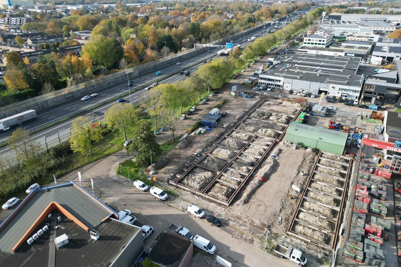 BedrijfsruimteaanKrausstraat 30<br/> inSliedrecht