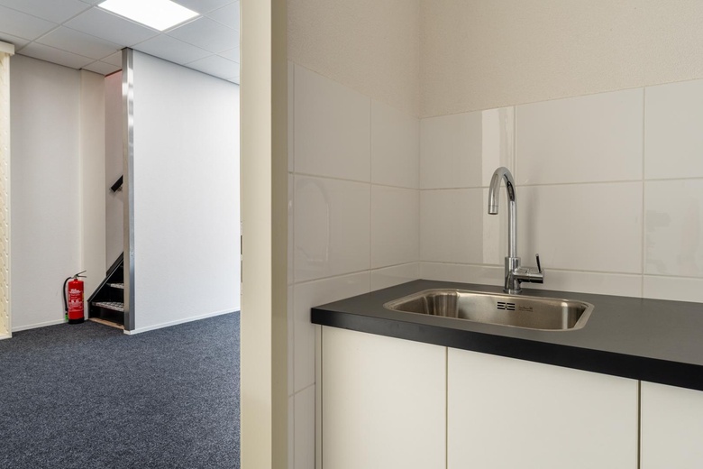 KantoorruimteaanVierlinghstraat 49 a 4<br/> inWerkendam KantoorruimteaanVierlinghstraat 49 a 4<br/> inWerkendam