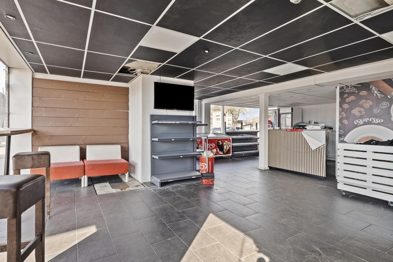 WinkelruimteaanOotmarsumsestraat 421<br/> inAlmelo