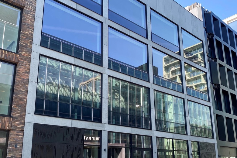 Bekijk foto 1 van Jacob Bontiusplaats 46