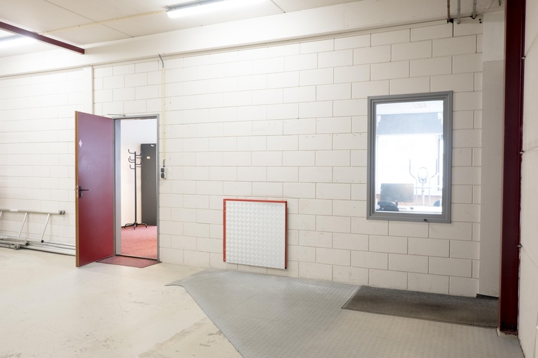 BedrijfsruimteaanVlierberg 24 6<br/> inEemnes