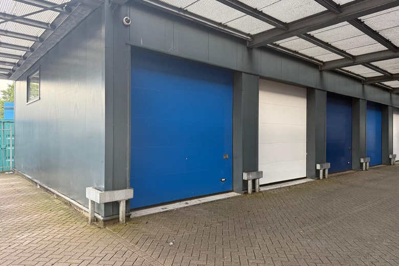 BedrijfsruimteaanKelvinring 72 i<br/> inAlblasserdam