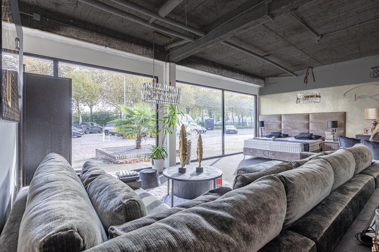 BedrijfsruimteaanRijstenweg 4 - 6<br/> inEindhoven