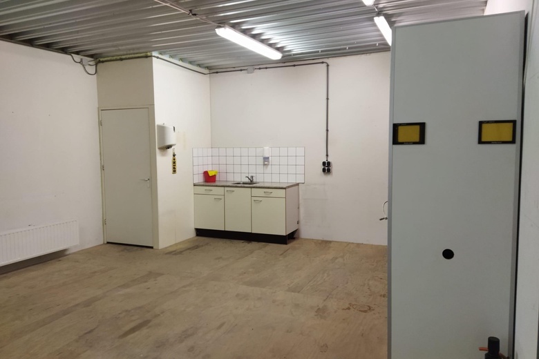 BedrijfsruimteaanVijverweg 31<br/> inVelsen BedrijfsruimteaanVijverweg 31<br/> inVelsen