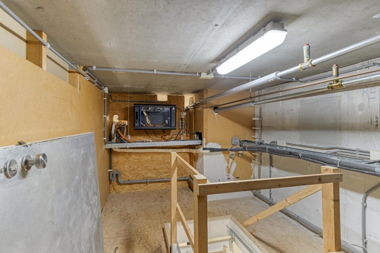 Winkelruimte Alphen aan den Rijn - Van Boetzelaerstraat 9 A - Foto 19