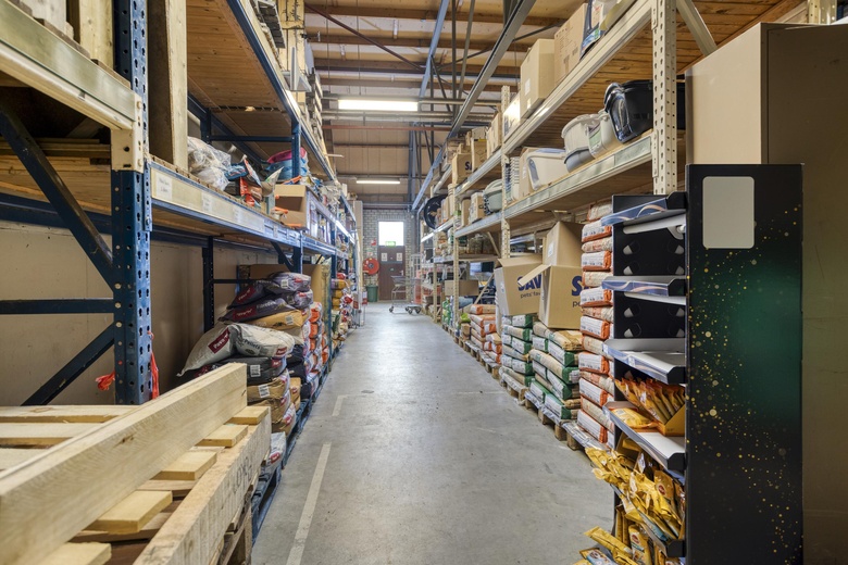BedrijfsruimteaanOude Moerstraatsebaan 31<br/> inBergen op Zoom BedrijfsruimteaanOude Moerstraatsebaan 31<br/> inBergen op Zoom