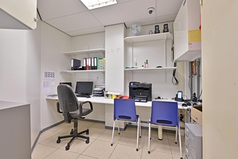 WinkelruimteaanKerkstraat 6<br/> inPutten