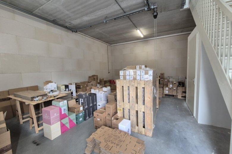 BedrijfsruimteaanAmpèrestraat 7 04<br/> inHarderwijk BedrijfsruimteaanAmpèrestraat 7 04<br/> inHarderwijk