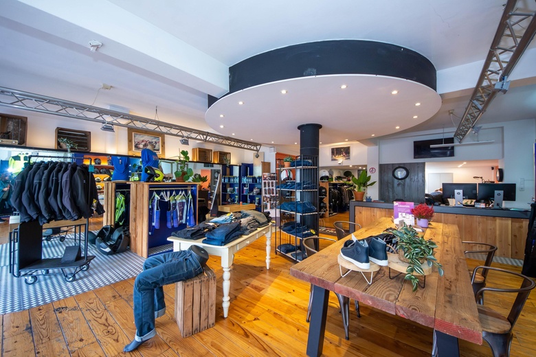 WinkelruimteaanEverard Meysterweg 54 A<br/> inAmersfoort WinkelruimteaanEverard Meysterweg 54 A<br/> inAmersfoort