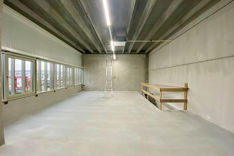 BedrijfsruimteaanZanddonkweg 1 a<br/> inWaalwijk BedrijfsruimteaanZanddonkweg 1 a<br/> inWaalwijk