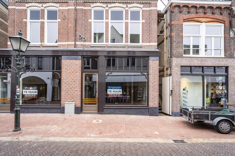 WinkelruimteaanNassaulaan 6<br/> inBussum WinkelruimteaanNassaulaan 6<br/> inBussum