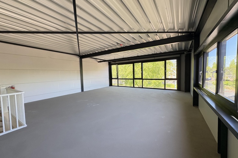 BedrijfsruimteaanZandstraat 12<br/> inBest