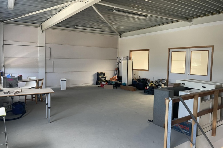 BedrijfsruimteaanHonderdland 386<br/> inMaasdijk