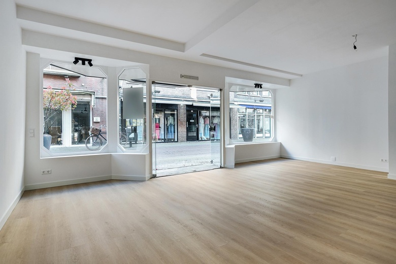 BedrijfsruimteaanHoogstraat 159<br/> inVlaardingen