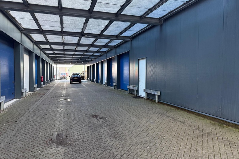 BedrijfsruimteaanKelvinring 72 i<br/> inAlblasserdam