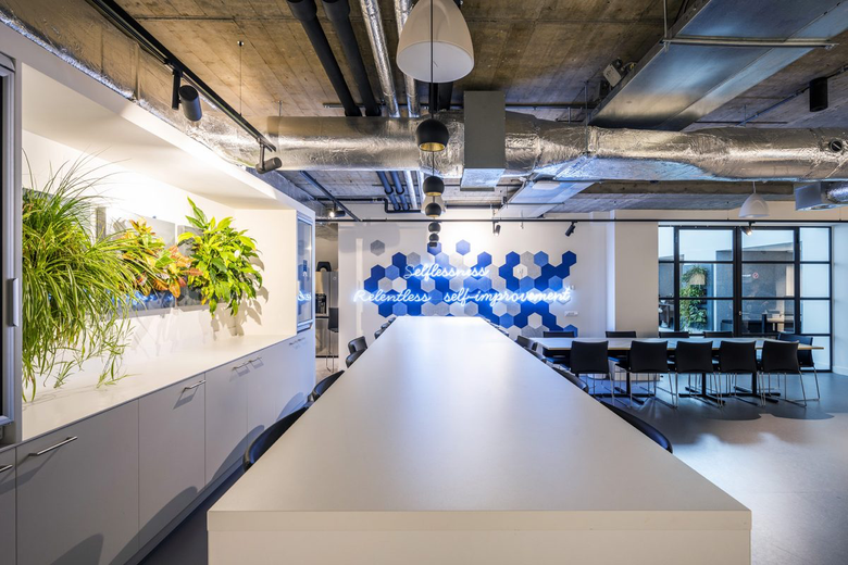 KantoorruimteaanAntonio Vivaldistraat 50<br/> inAmsterdam