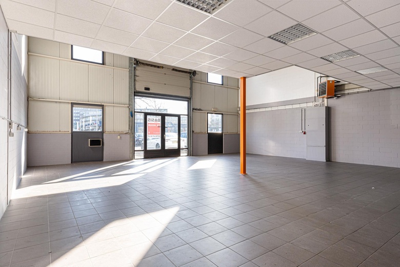 BedrijfsruimteaanEuromarkt 127<br/> inAlphen aan den Rijn