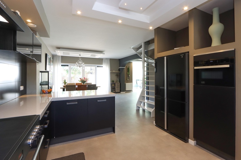 BedrijfsruimteaanOperetteweg 108<br/> inAlmere