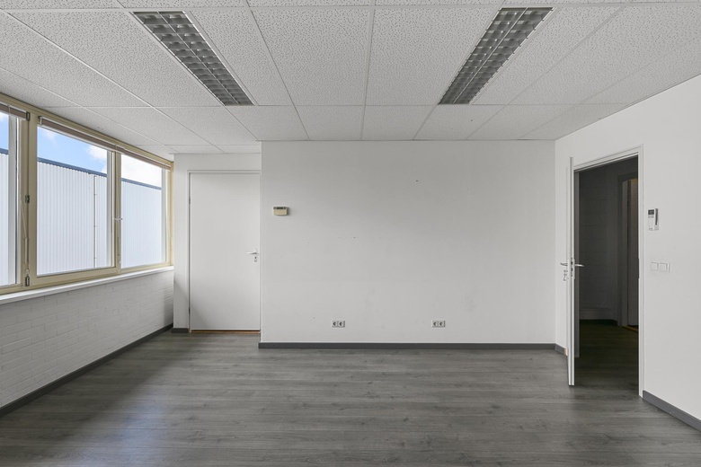 BedrijfsruimteaanKikkertweg 24<br/> inWormerveer BedrijfsruimteaanKikkertweg 24<br/> inWormerveer