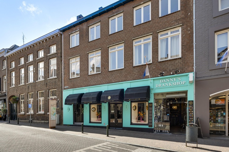 WinkelruimteaanNeerstraat 54 A<br/> inRoermond WinkelruimteaanNeerstraat 54 A<br/> inRoermond
