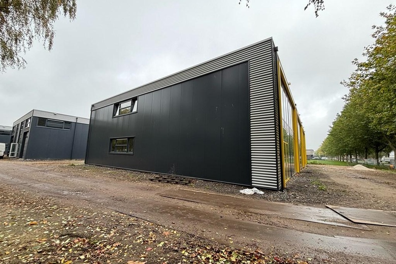 BedrijfsruimteaanRandweg 21 01<br/> inEmmeloord BedrijfsruimteaanRandweg 21 01<br/> inEmmeloord