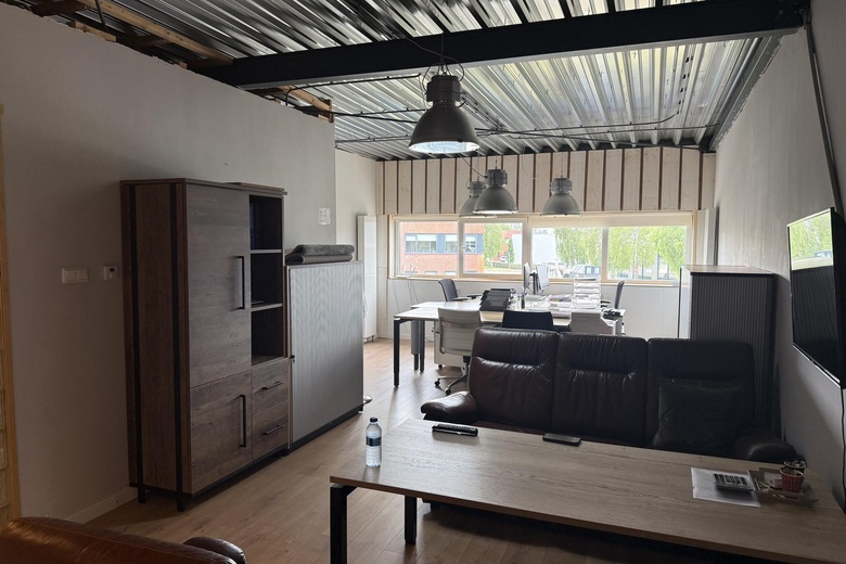 BedrijfsruimteaanSamsonweg 26 D<br/> inWormerveer