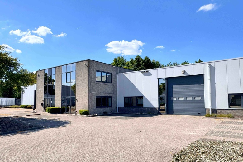 BedrijfsruimteaanRingweistraat 8<br/> inWaardenburg