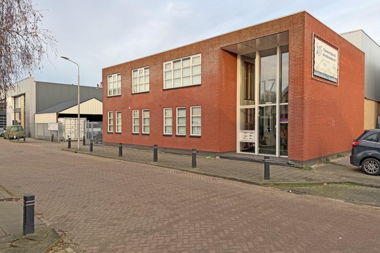 BedrijfsruimteaanLelystraat 17<br/> inSliedrecht
