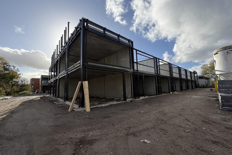 BedrijfsruimteaanKamerlingh Onnesweg 2 C 8<br/> inDordrecht