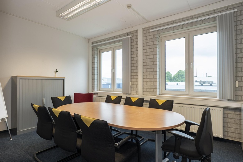 KantoorruimteaanHofkamp 29 E<br/> inGeleen KantoorruimteaanHofkamp 29 E<br/> inGeleen