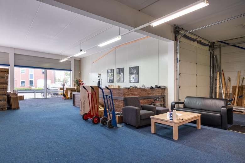 WinkelruimteaanMontageweg 11A<br/> inNieuwegein WinkelruimteaanMontageweg 11A<br/> inNieuwegein