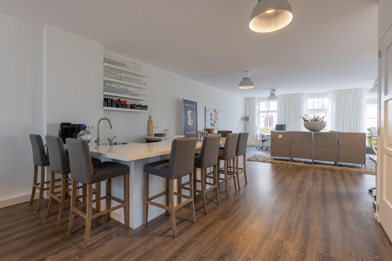 KantoorruimteaanZwaardklamp 7<br/> inHuizen KantoorruimteaanZwaardklamp 7<br/> inHuizen