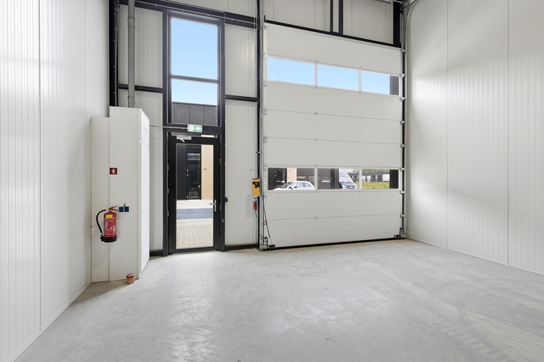BedrijfsruimteaanHoltmede 12 f<br/> inZutphen