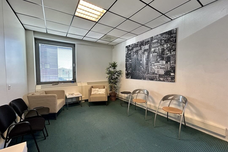 WerkplekaanCurieweg 9<br/> inSpijkenisse WerkplekaanCurieweg 9<br/> inSpijkenisse