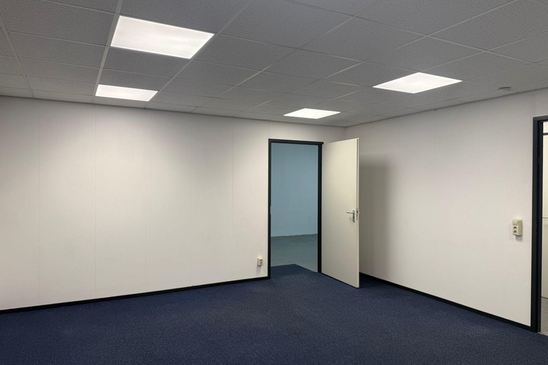 BedrijfsruimteaanJade 208<br/> inDordrecht