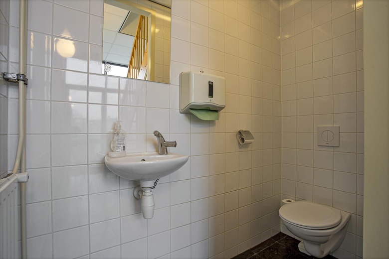 KantoorruimteaanCelsiusweg 18 e<br/> inElst KantoorruimteaanCelsiusweg 18 e<br/> inElst