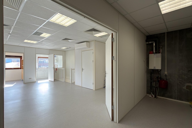 BedrijfsruimteaanDe Corridor 12 a<br/> inBreukelen