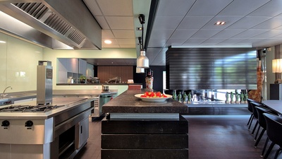 Bekijk foto 10 in  aan de  in 